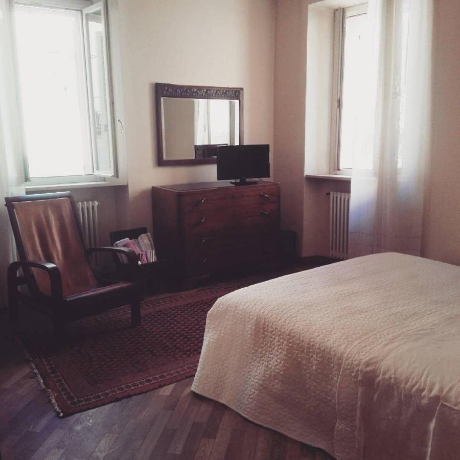B&B Da Zia Ore Ези Экстерьер фото